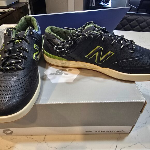 Men's NEW BALANCE 'Numeric Logan 637' SIZE 9 SKATEBOARDING SHOE SNEAKER NEW - Picture 2 of 10